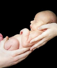 安抚奶嘴硅胶好还是乳胶好,什么牌子的奶嘴好?