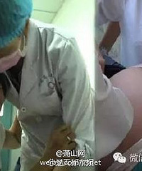 "为生男孩 婆婆强迫儿媳堕胎9次造成悲剧"