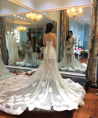 AWEI西装:2980元+1380元 AK婚纱礼服:9500
