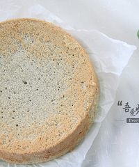 黑芝麻糊戚风蛋糕