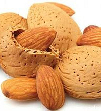 哺乳期能吃杏仁吗?哺乳期干果推荐!
