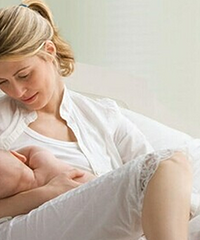 断奶后还有乳汁分泌,宝妈们该怎么办