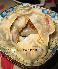 "最爱枝头这一抹春【香椿牛肉煎饺】"
