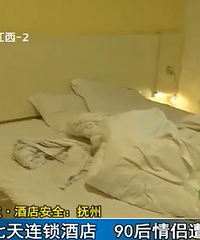 90��������ס����Ƶ���͵�ģ���ʱ����ʲô��û��