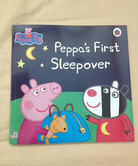 ��4�»汾��Peppa's first sleepover