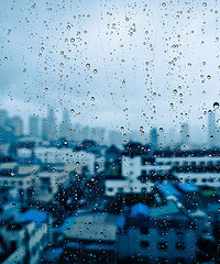 雨季我只想在这里蹉跎时光