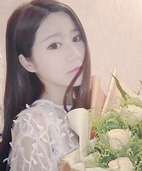 姑娘颜值高!看打赏就能知道她多受欢迎