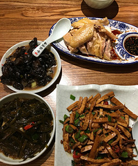跟我家小美女共进晚餐