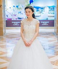 商家名称:台湾布蕾丝婚纱 消费价格:4720元