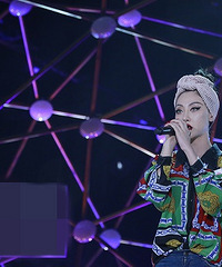 超女现身《我是歌手》 与韩红林志炫飙歌
