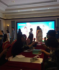 ���ڼ���19¥��Ʒ����ſ