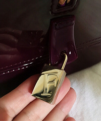 furla专柜正品全新便宜980元转