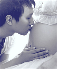 听孕妈讲座,还有价值300元签到礼!