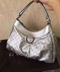 95新以上gucci银色手提包,配件:尘