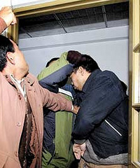 和老婆闹了矛盾 他居然去了娘家直接砍老丈人的手!