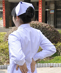 "肾俞穴主治一些腰痛、肾脏病、高血压、低血压、耳鸣、精力"