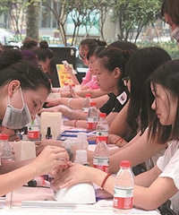 河狸家携手银泰商业万人美甲大作战圆满落幕