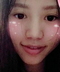朋友都说我是萌蠢萌宠的小姑娘~