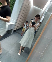 1988年,身高160cm.体重45kg.