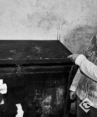 2���к����ڼ�Ů���ñ������� ʬ�屻�ع�����