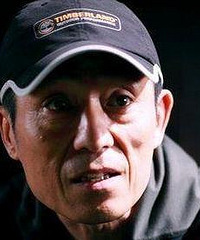 "广西电影集团回应张艺谋申购集资房:享有权利"