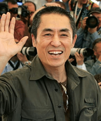 "张艺谋买集资房 官方:无房并非指名下没房"