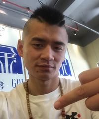 新发型不错,嘿嘿