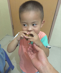 我不在,啊蛋能乖乖的吃下午点心