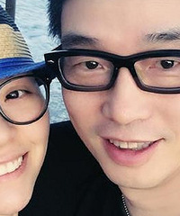 张靓颖各种秀恩爱 但男友就是不求婚啊
