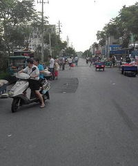 ���������ʢ·����̯Ӧ�ù�һ���ˣ�����û