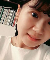 Hi~boy!你萌萌的女票掉了!
