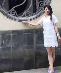 腿细又长的姑娘 气质很赞!