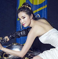 婚照和別的女星都不同