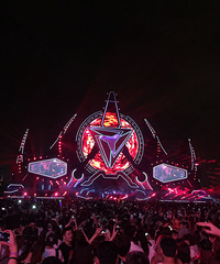 ����������:�Ϻ��籩������