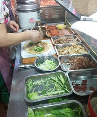 �ܱ�����Ѭ��� ��Խ�㼯�гԵ������ʵ�ݣ�