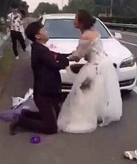 ������ʱͻȻˤ�� ������ﾹ��