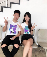 祝福!中国田径飞人晒证宣布结婚 老婆是小学同学