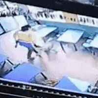 ����ͯ�ߵ��ڵر��� �����߾���....