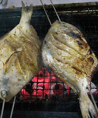 ������һ�ҵ��� ���˰�Сʱ�ų��ϣ�����ζ�����ˣ�