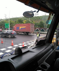 �����ڸ����շ�վָ�ӳ����ģ���ָ�ӣ��ڳ�