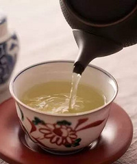 "【健康】隔夜茶,其实是个好东西!可惜很多人不知道…"