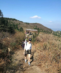 86年、山东人、大专、现在职业;瑜伽老师