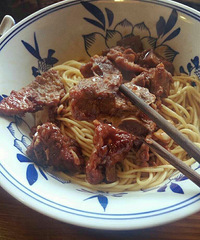 �䵺��� �ܽ����Ӱ��������潴֭Ũ��  �Ź���ɫ�����ˣ�