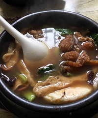 �������ڵ�һ����fensi�� ������ʵ����  ���ұ��˿ޣ�