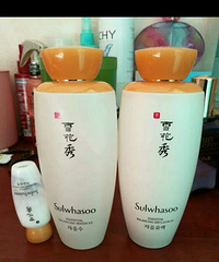 低价转雪花秀水乳套装