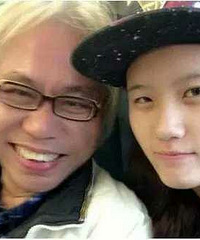 ү����Ů�����ڻ������� ����Լ����ѳ����