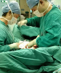 �������ˮ����5Сʱ���е�ҽԺ ��㺦����̥��������