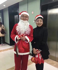 圣诞快乐公司满满的爱