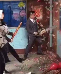 ���ɻ�����ͻȻ������ �Ż�����