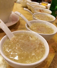 "发烧可以吃燕窝吗?"